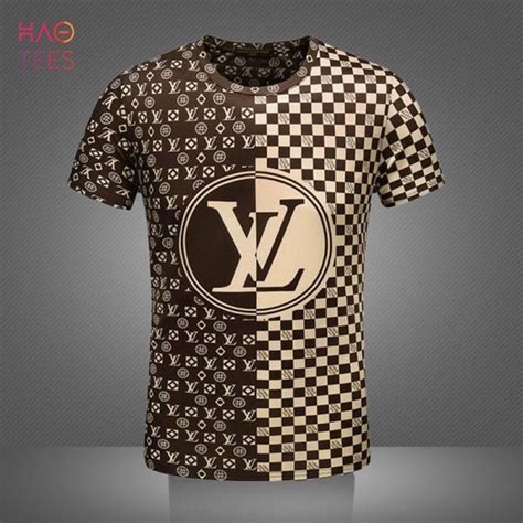 louis vuitton etichette t shirt reflective|louis vuitton t shirts.